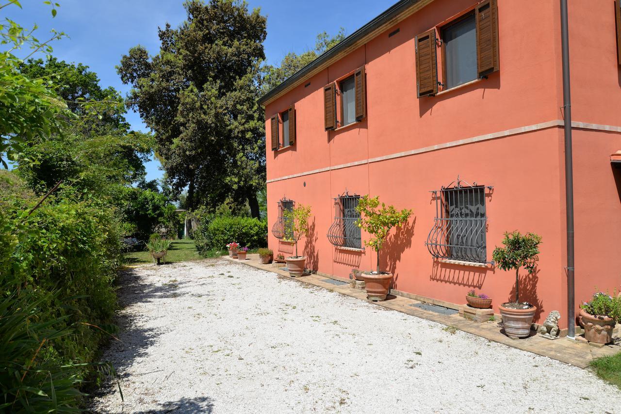 B&B Punto Magico Offagna エクステリア 写真